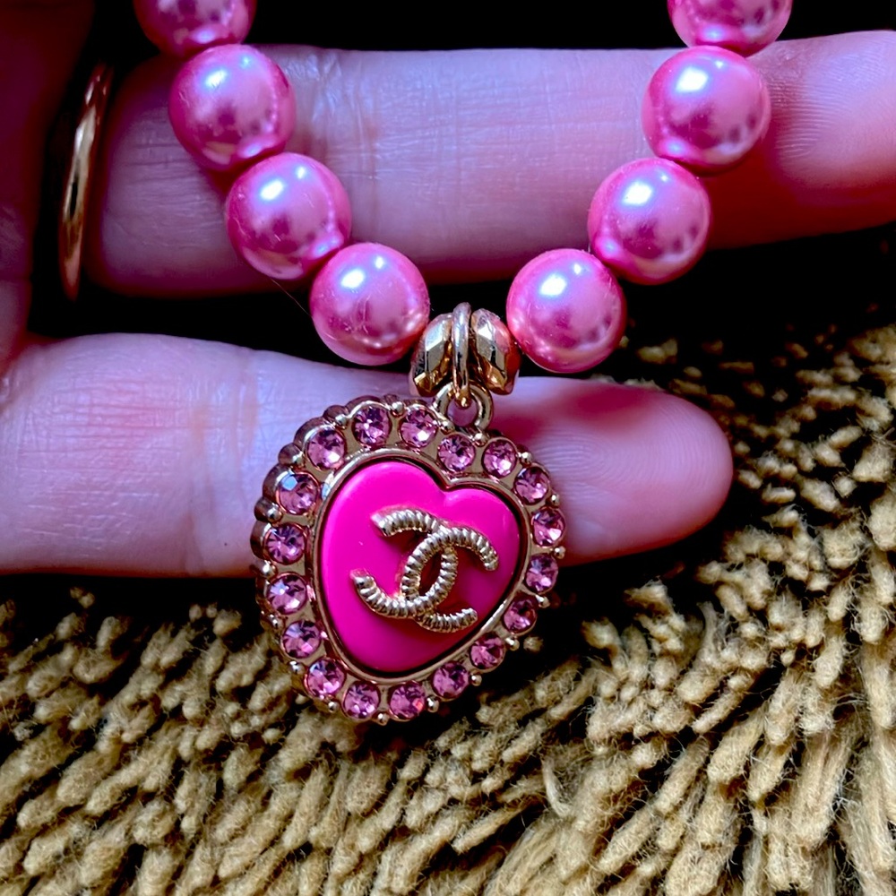 Necklace - Picture 2 of 3